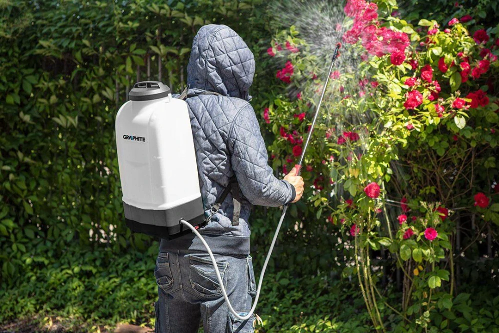 Graphite postrekovač bez aku 58GE106, 15l, 3bar