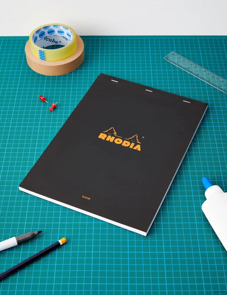 Poznámkový blok Rhodia Basics, A4, 80 listov, linajkový, čierny, Clairefontaine